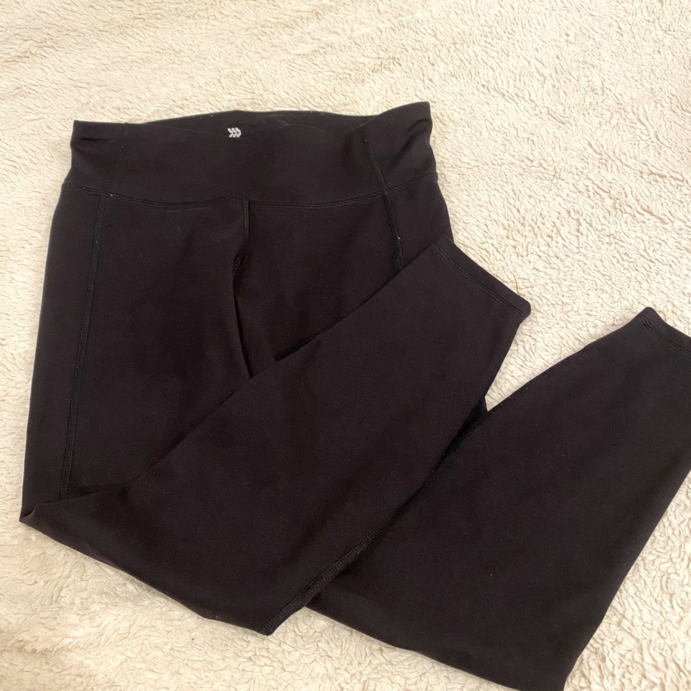 Black leggings